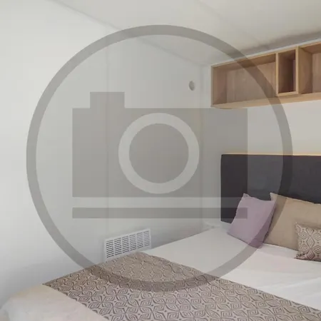Holiday home Tiny Haus 83 Am Brombachsee *